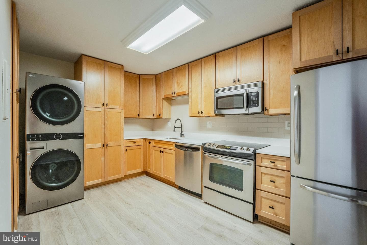 8340 Greensboro Drive #225 photo 16