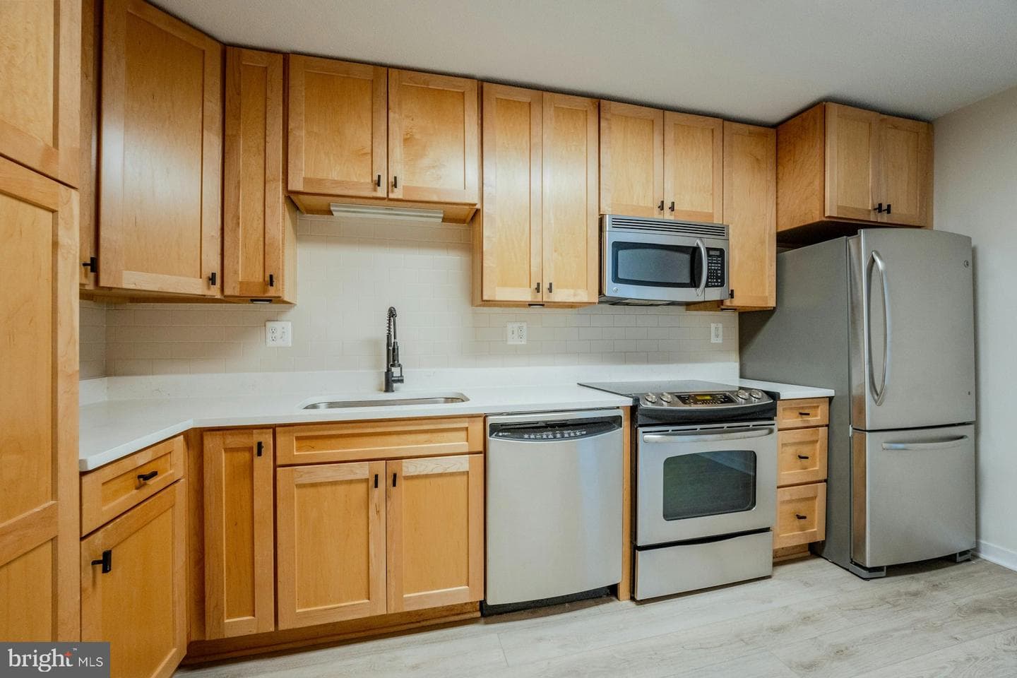 8340 Greensboro Drive #225 photo 19
