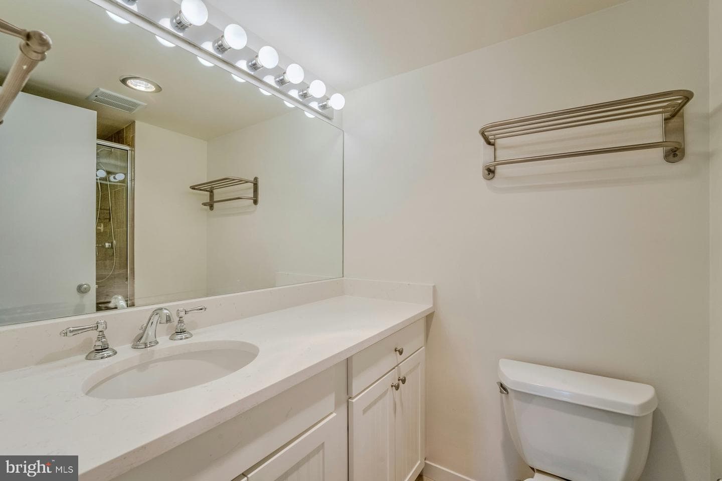 8340 Greensboro Drive #225 photo 29