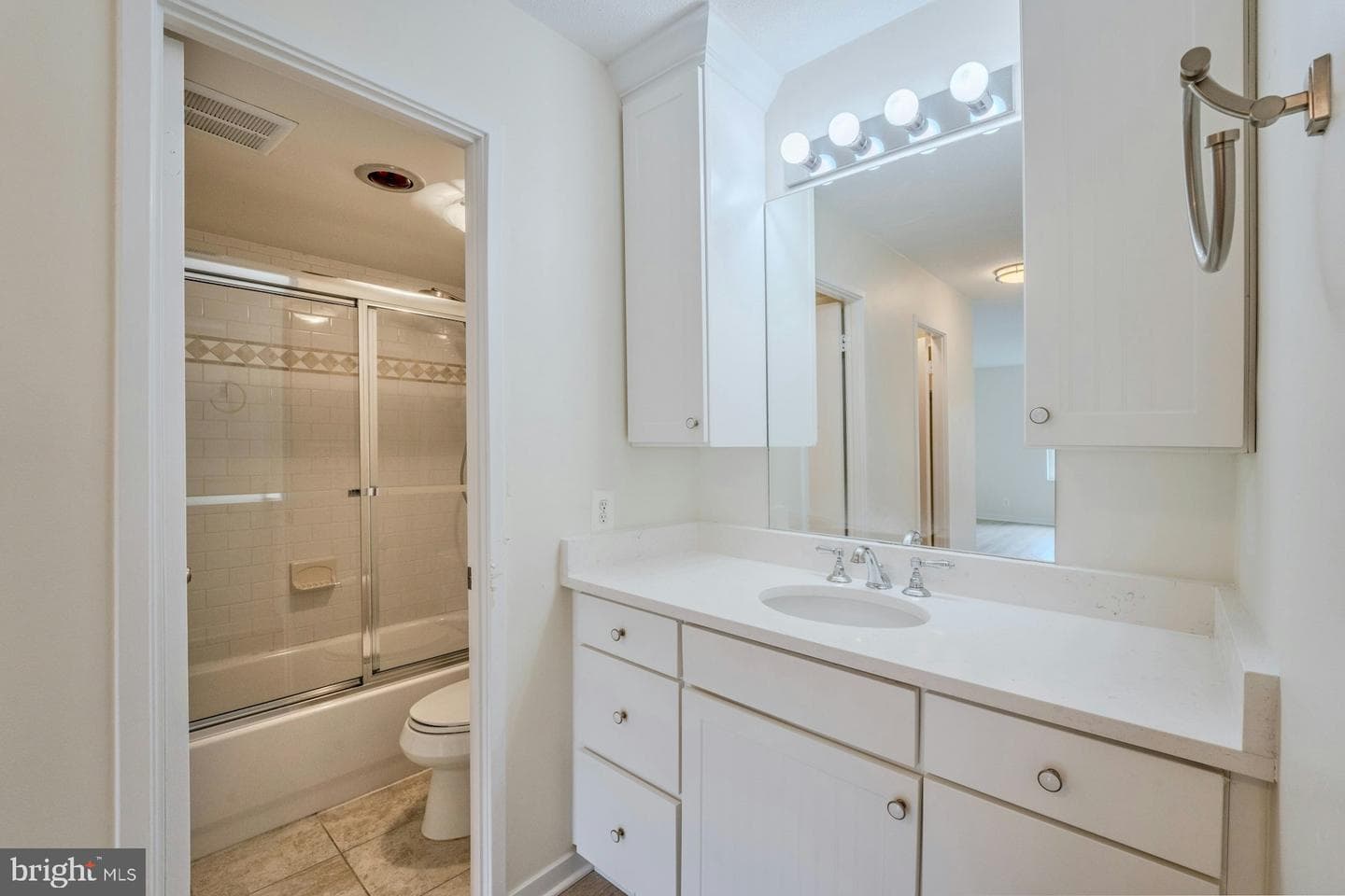8340 Greensboro Drive #225 photo 30