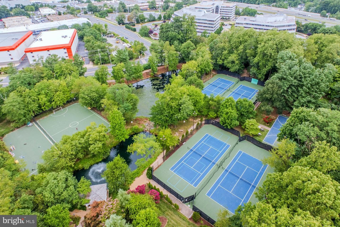 8340 Greensboro Drive #225 photo 54