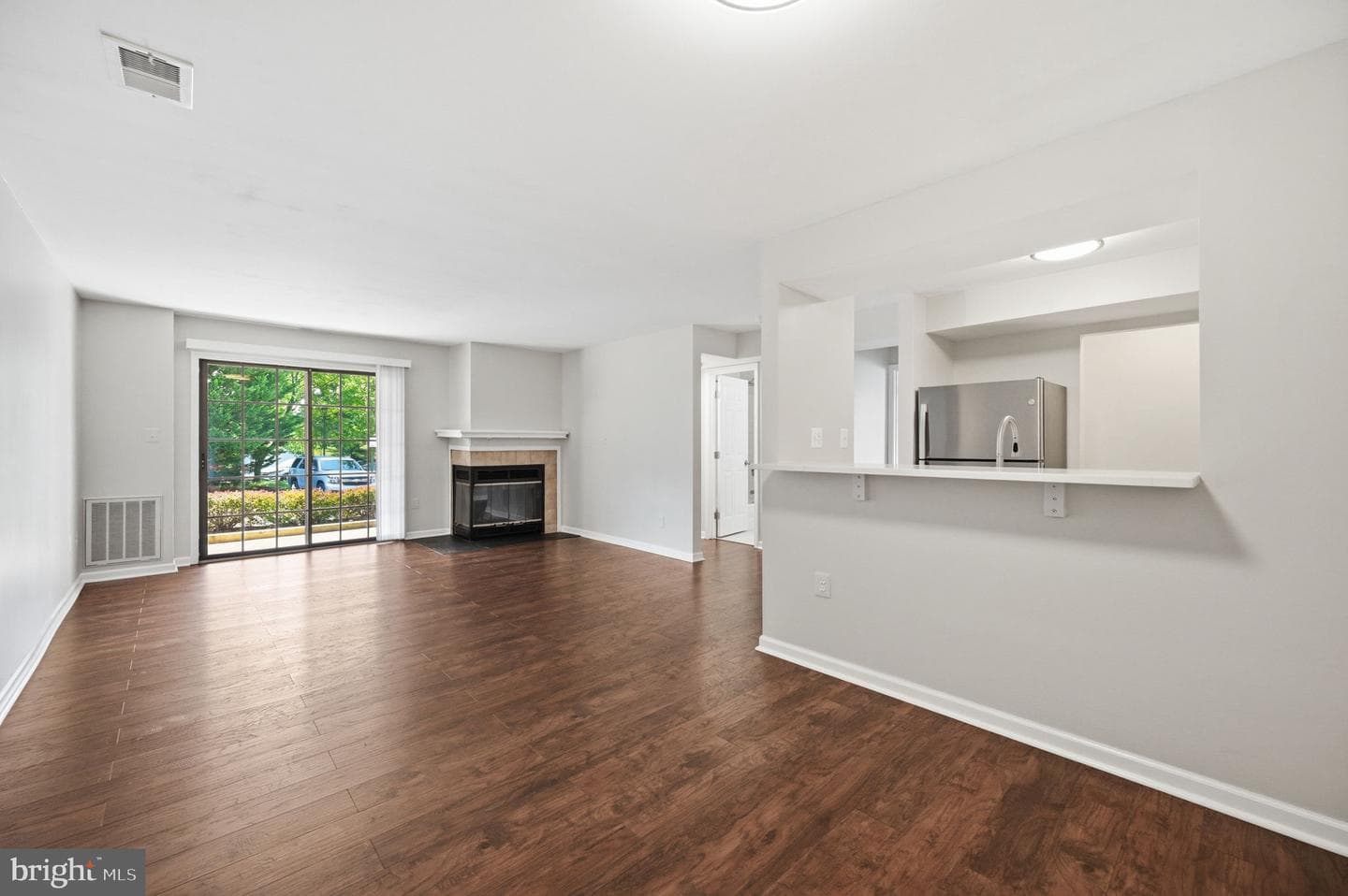 6911 Mary Caroline Circle #a photo 7