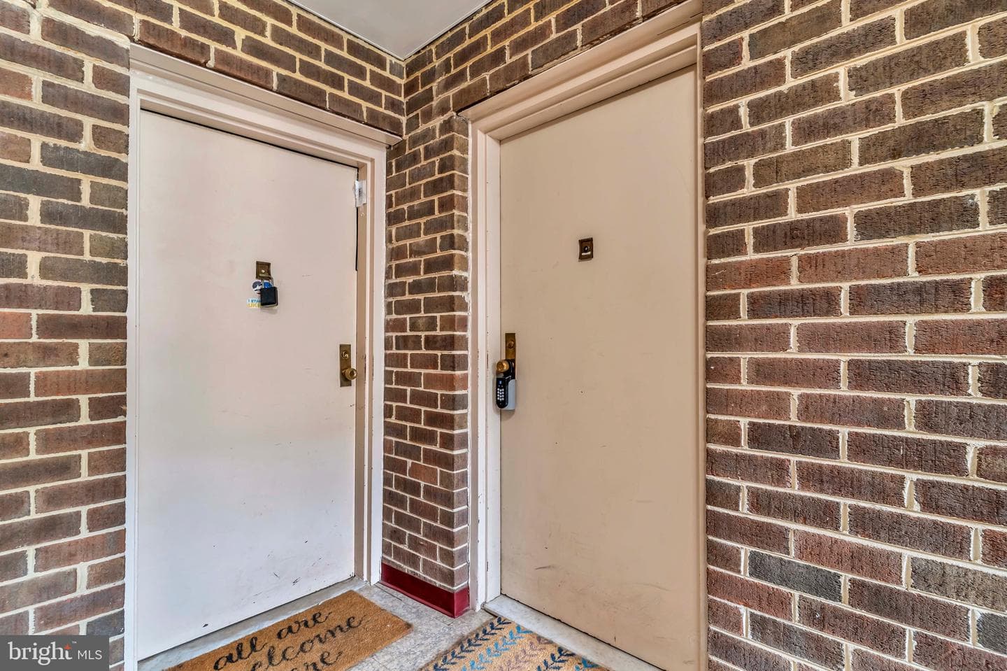 9710 Kingsbridge Drive #104 photo 13