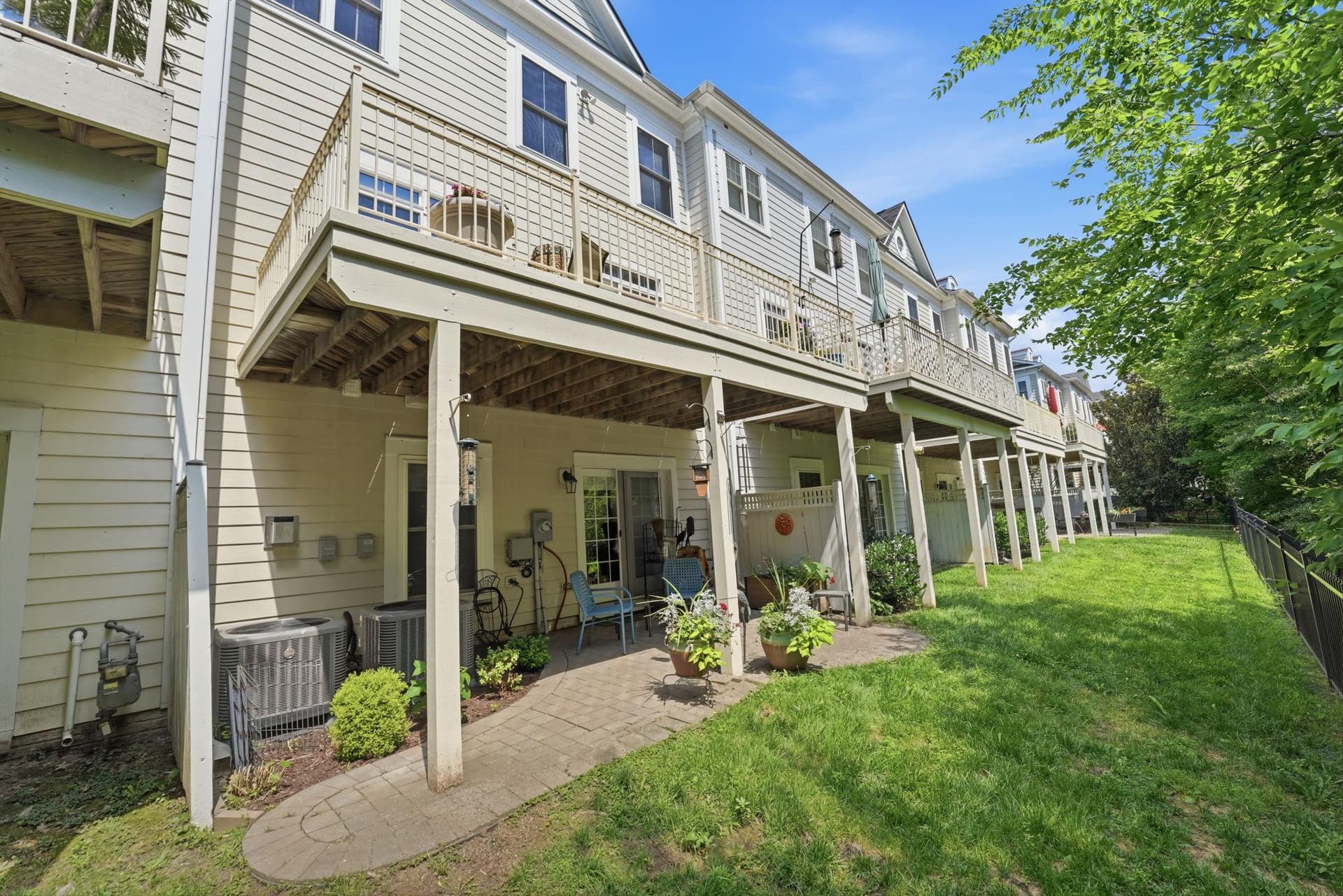 508 Hollingsworth Terrace photo 42