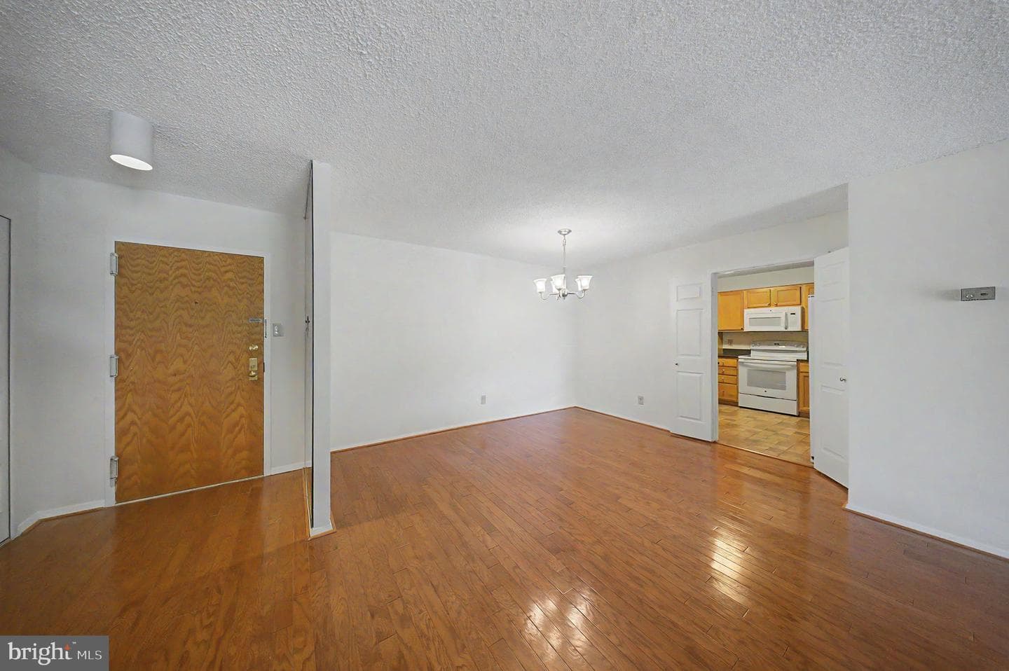 1800 Old Meadow Road #unit 920 photo 6