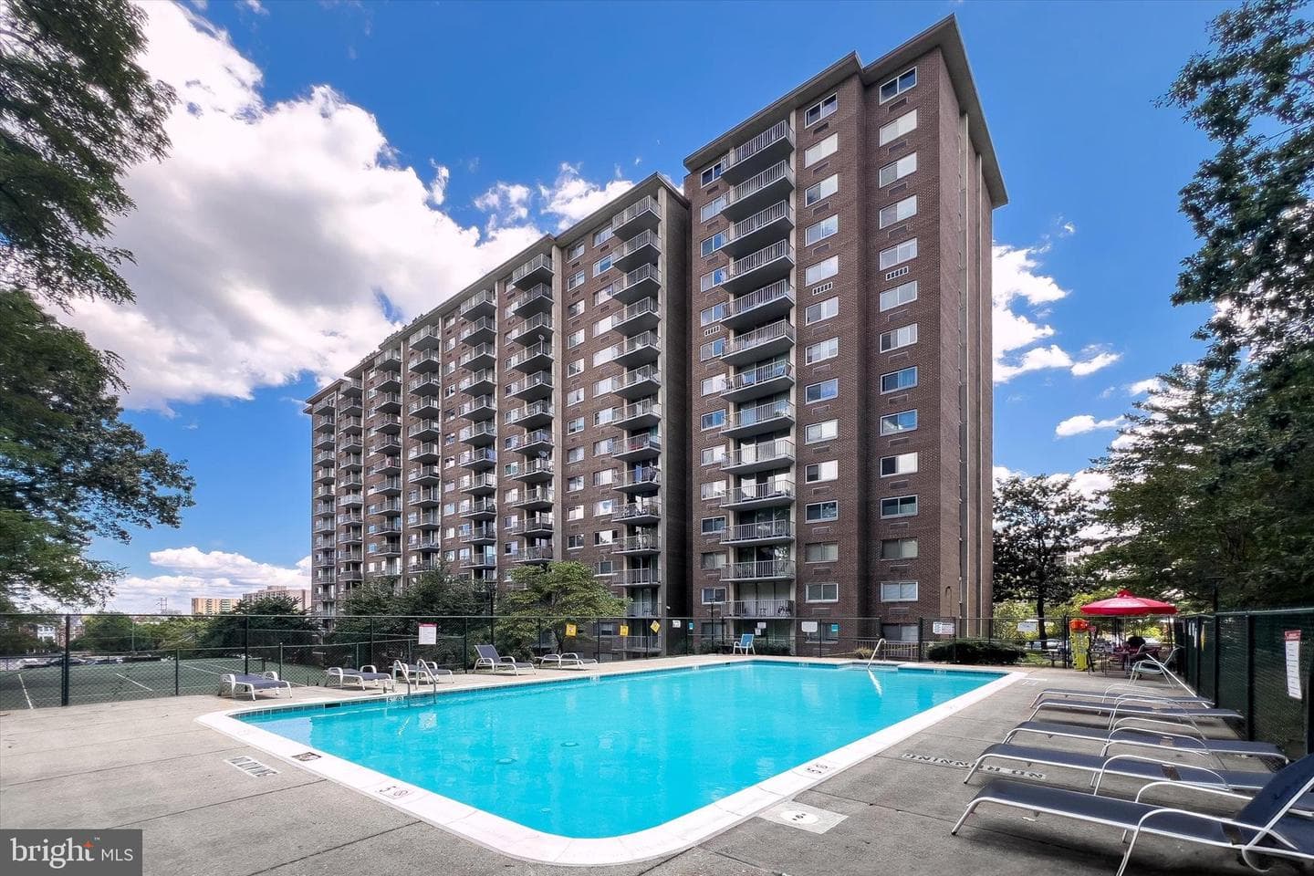 2059 Huntington Avenue #1414 photo 36