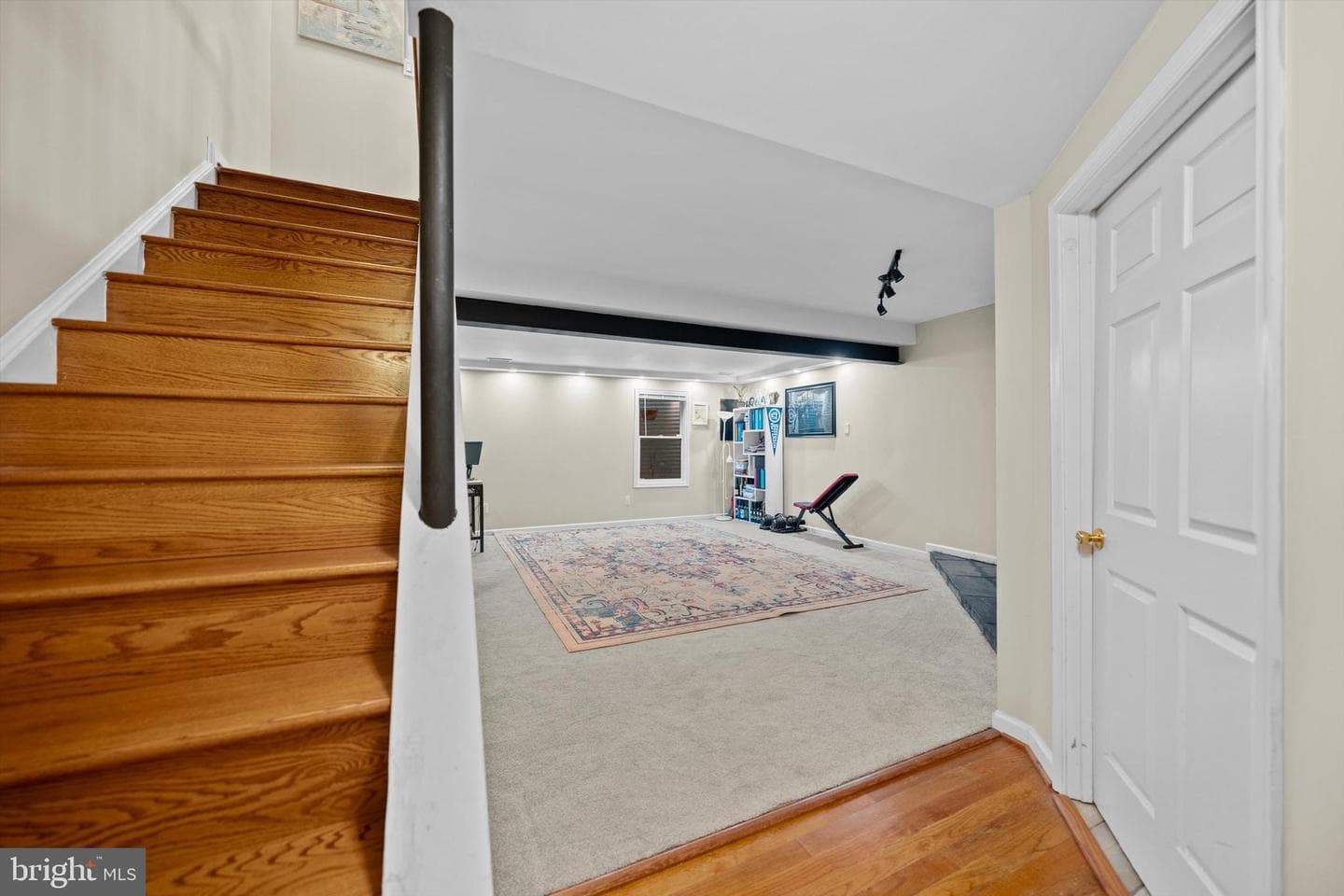 4469 Holly Avenue photo 22