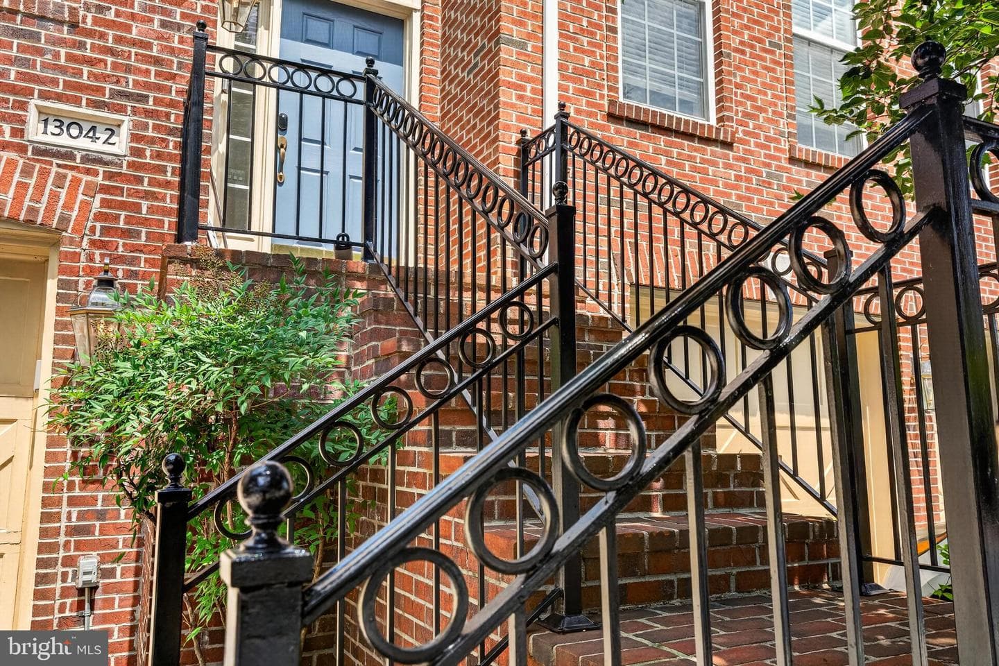 13042 Greg Roy Lane, Herndon