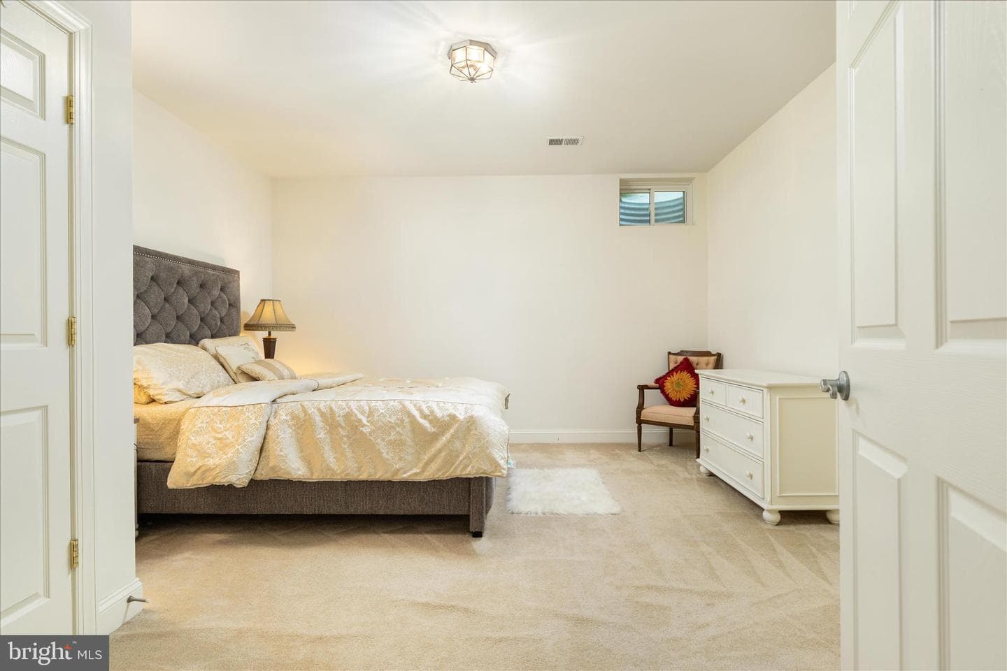8906 Laurel Overlook Drive photo 43
