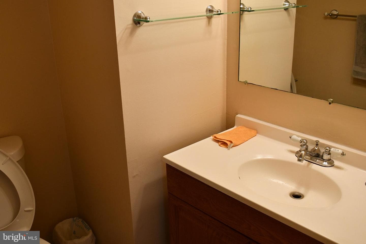 8650 Venoy Court photo 8