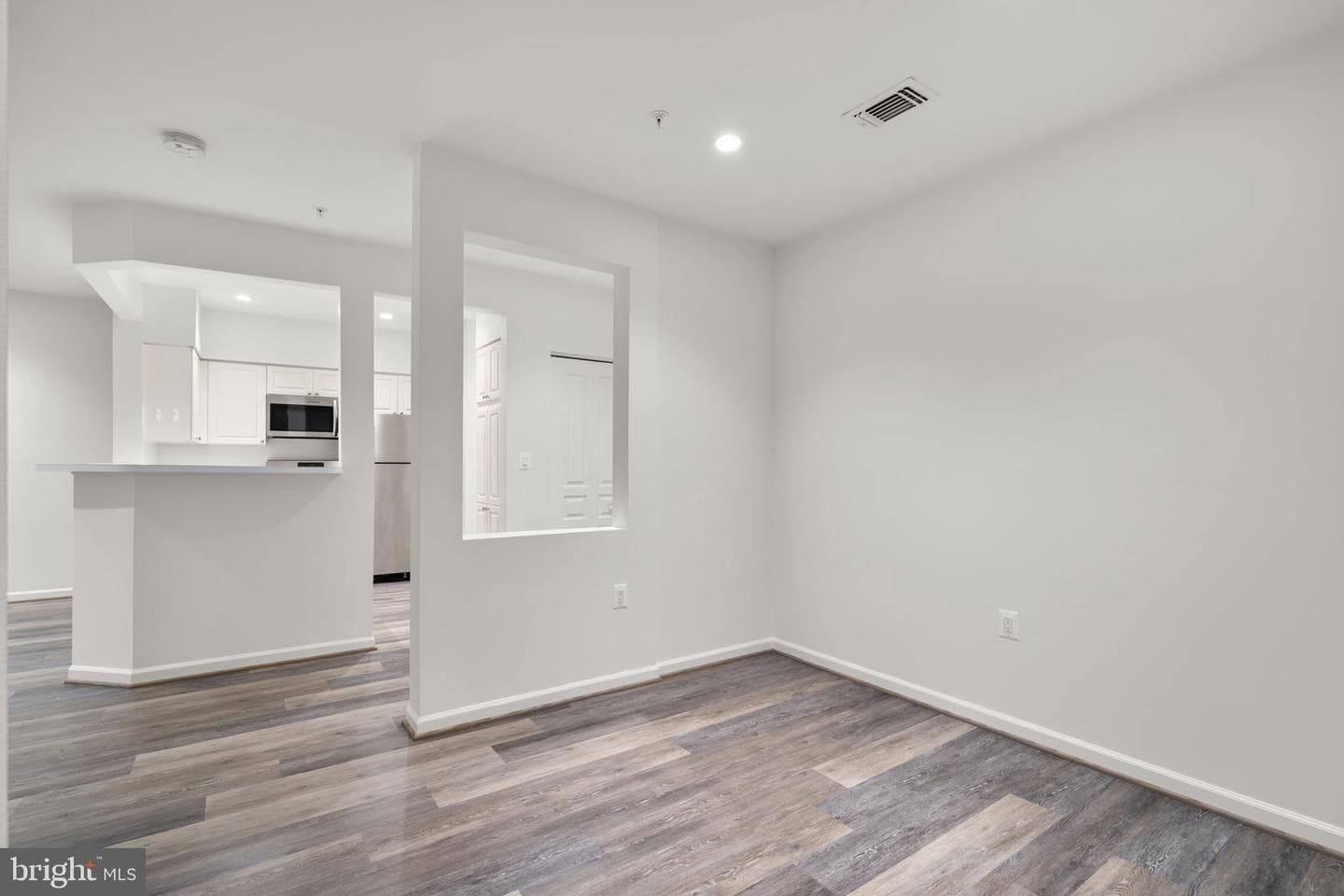 12915 Alton Square #113 photo 2