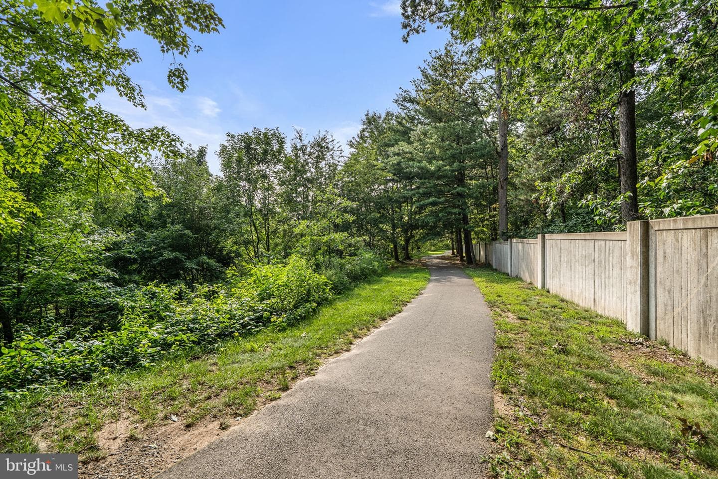 12915 Alton Square #113 photo 31
