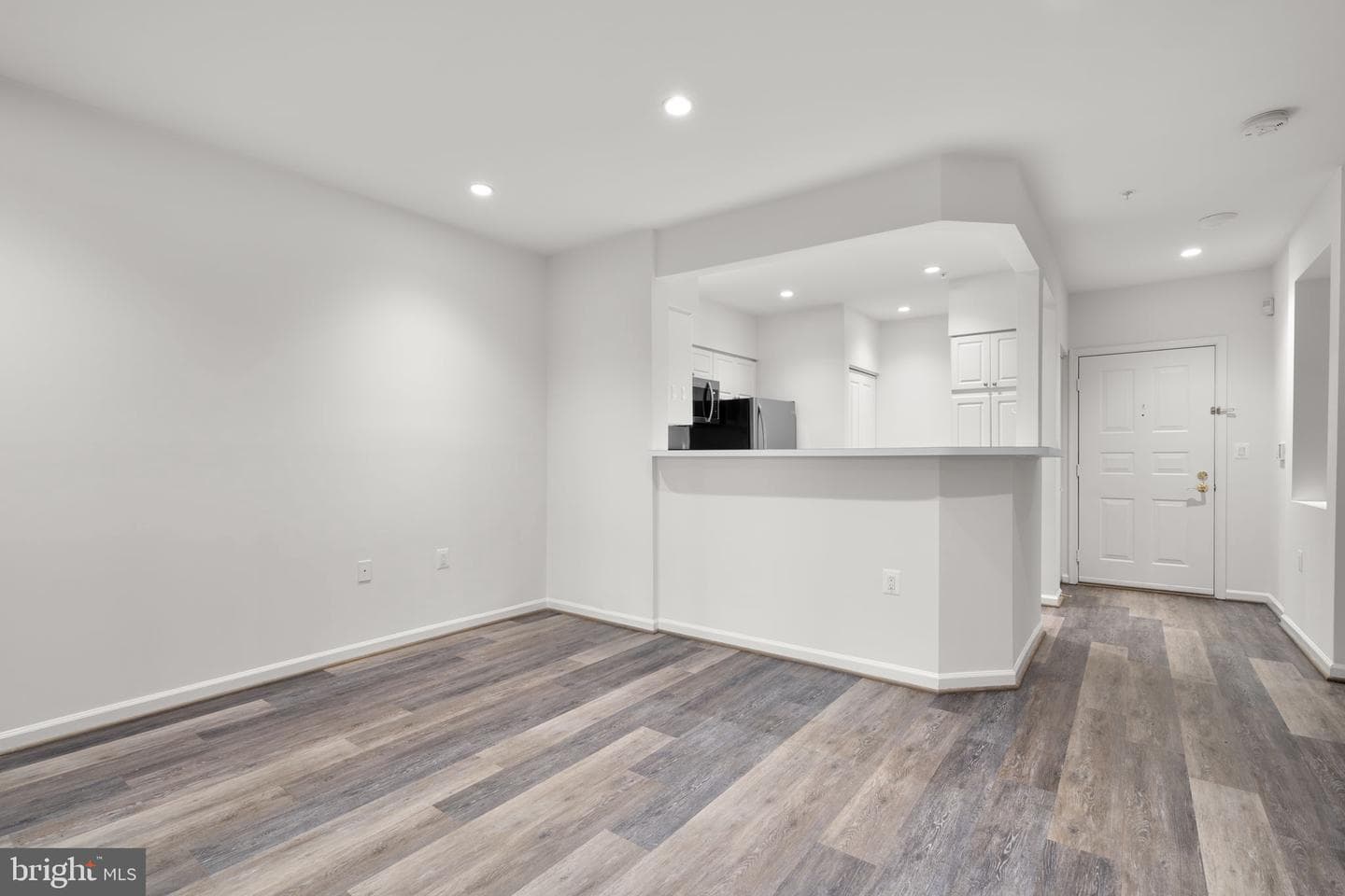 12915 Alton Square #113 photo 4