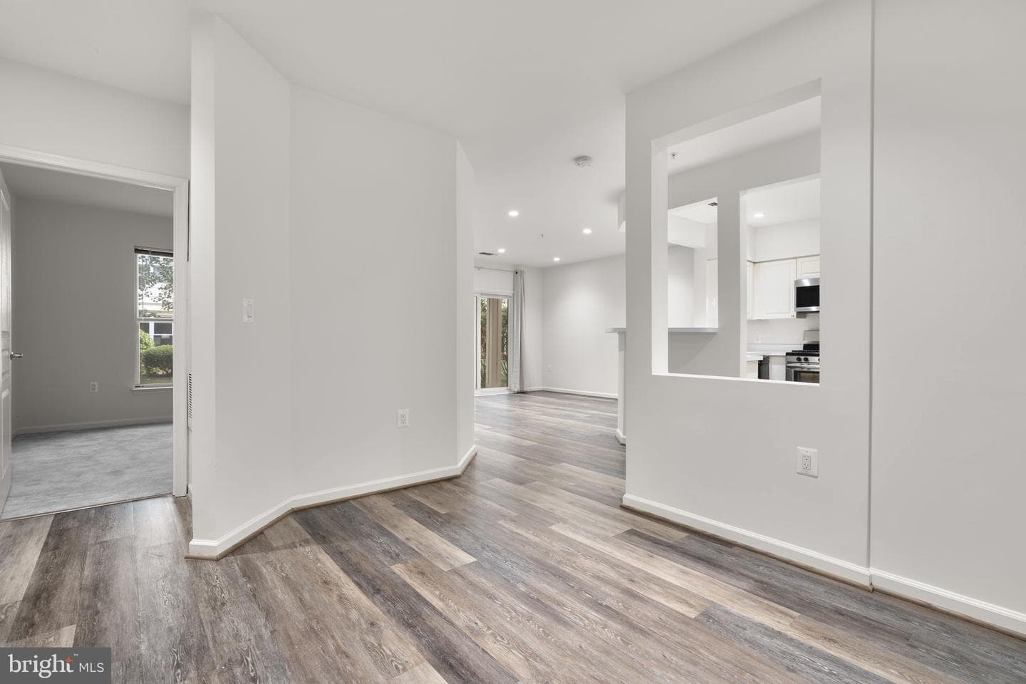 12915 Alton Square #113 photo 7