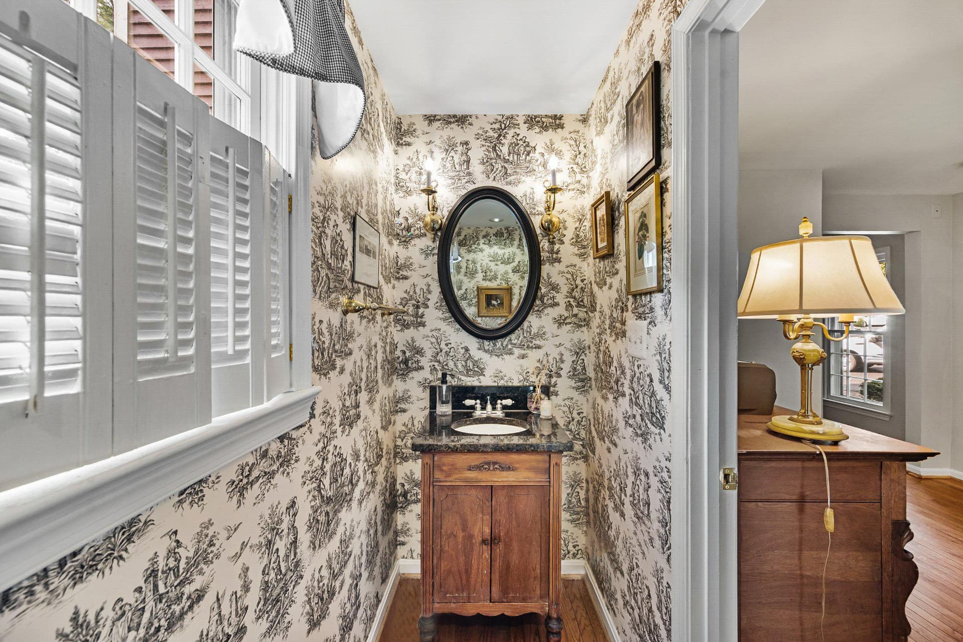 2085 Cobblestone Lane photo 20