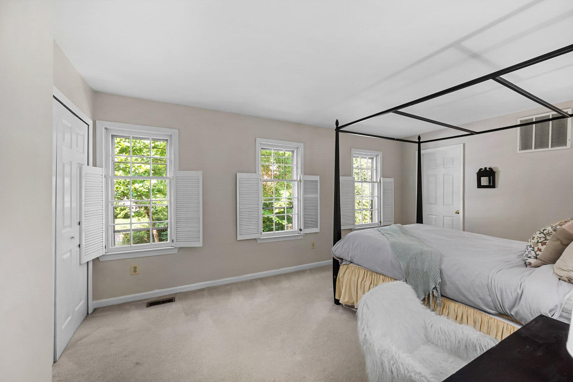 2085 Cobblestone Lane photo 22