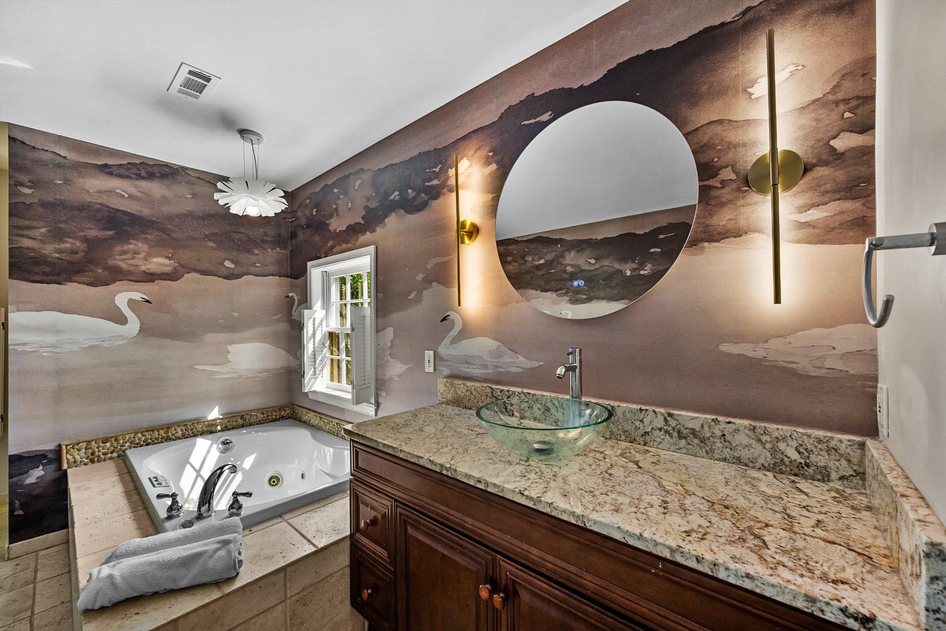 2085 Cobblestone Lane photo 24