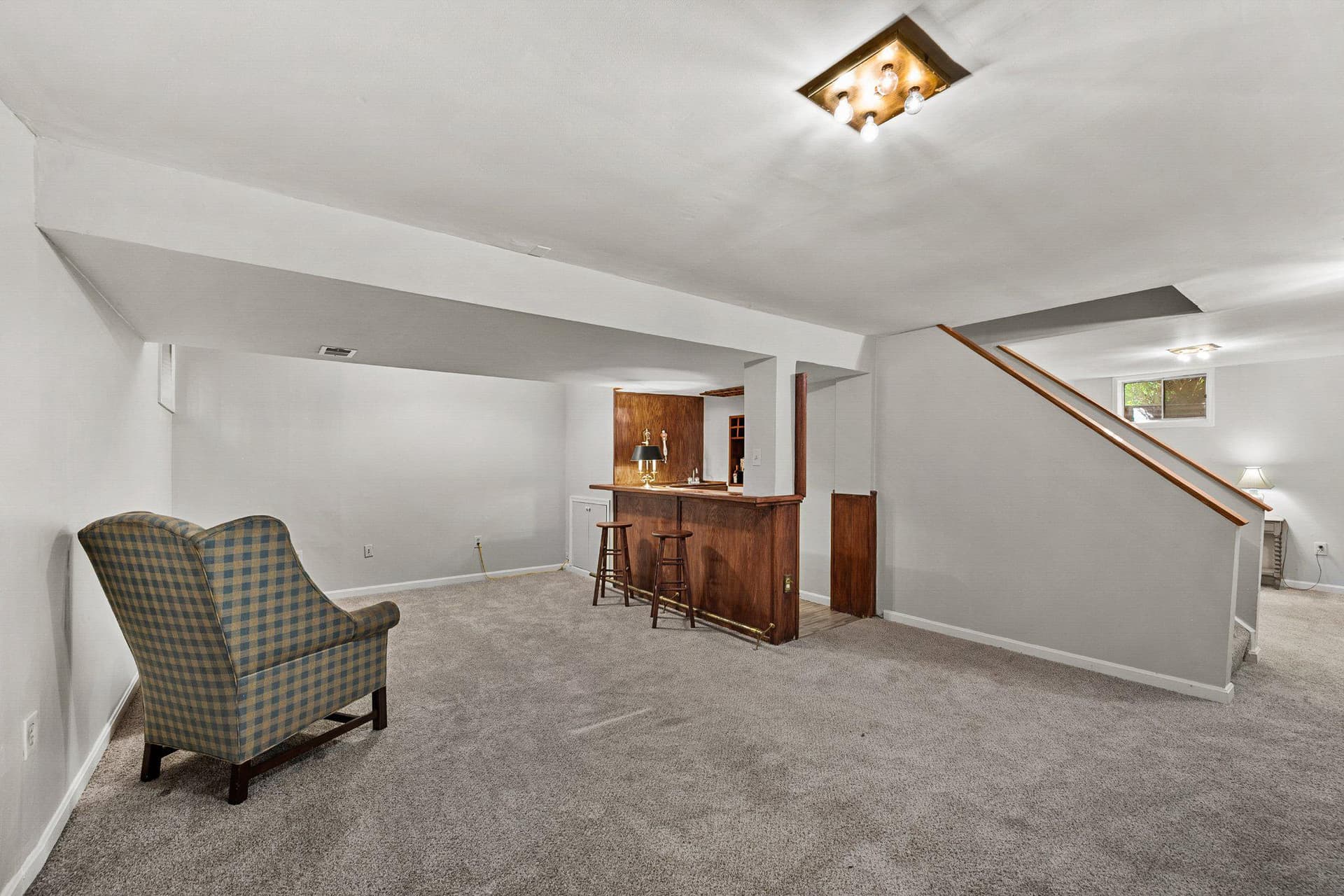2085 Cobblestone Lane photo 39