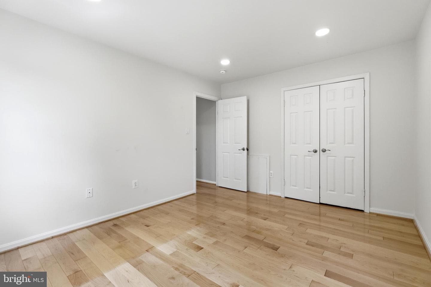 3126 Valentino Court photo 29