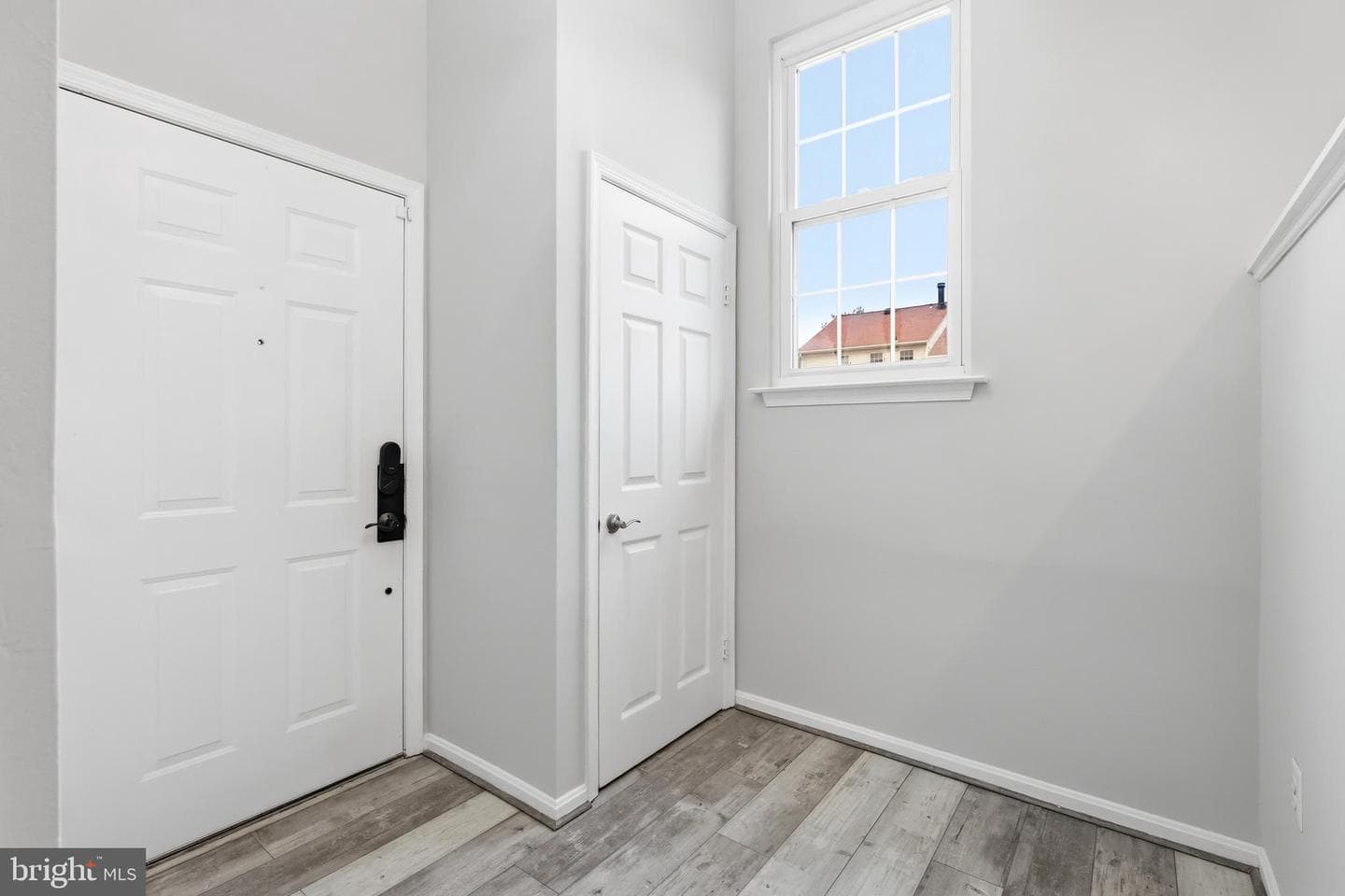 3126 Valentino Court photo 5