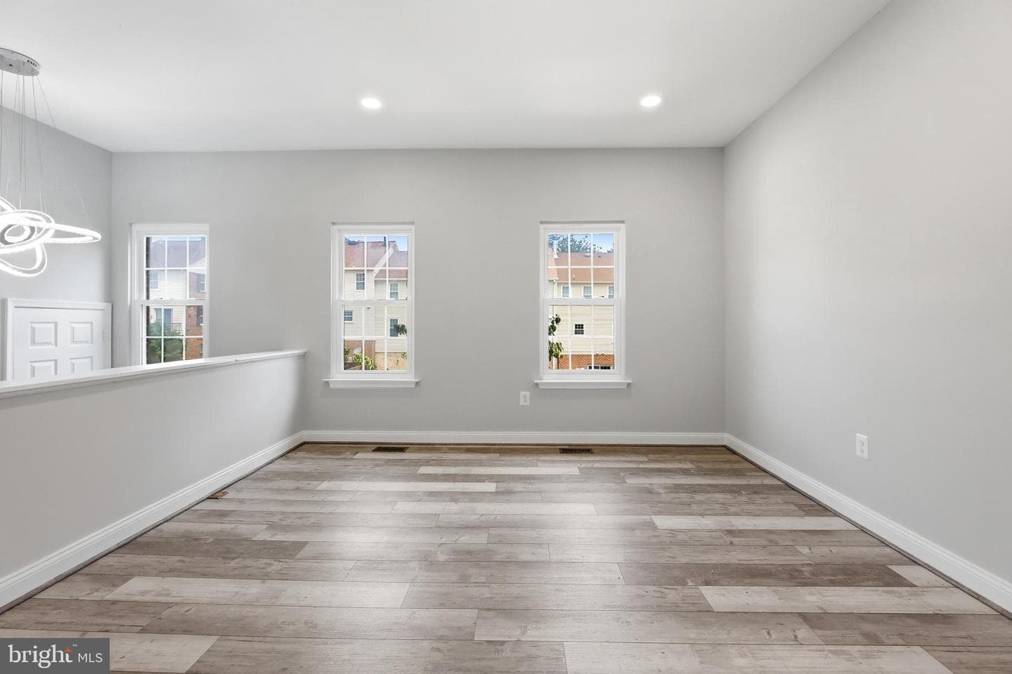 3126 Valentino Court photo 8