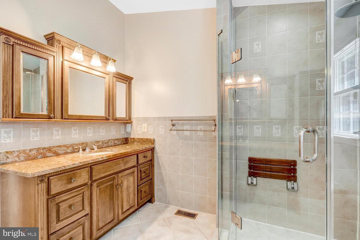 4217 Scotland Road photo 38