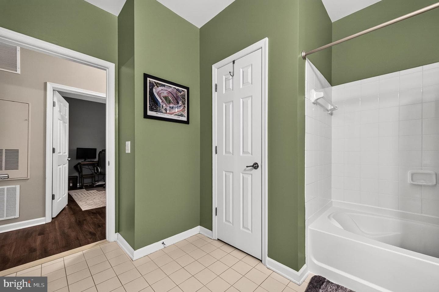 3830 Lightfoot Street #325 photo 28