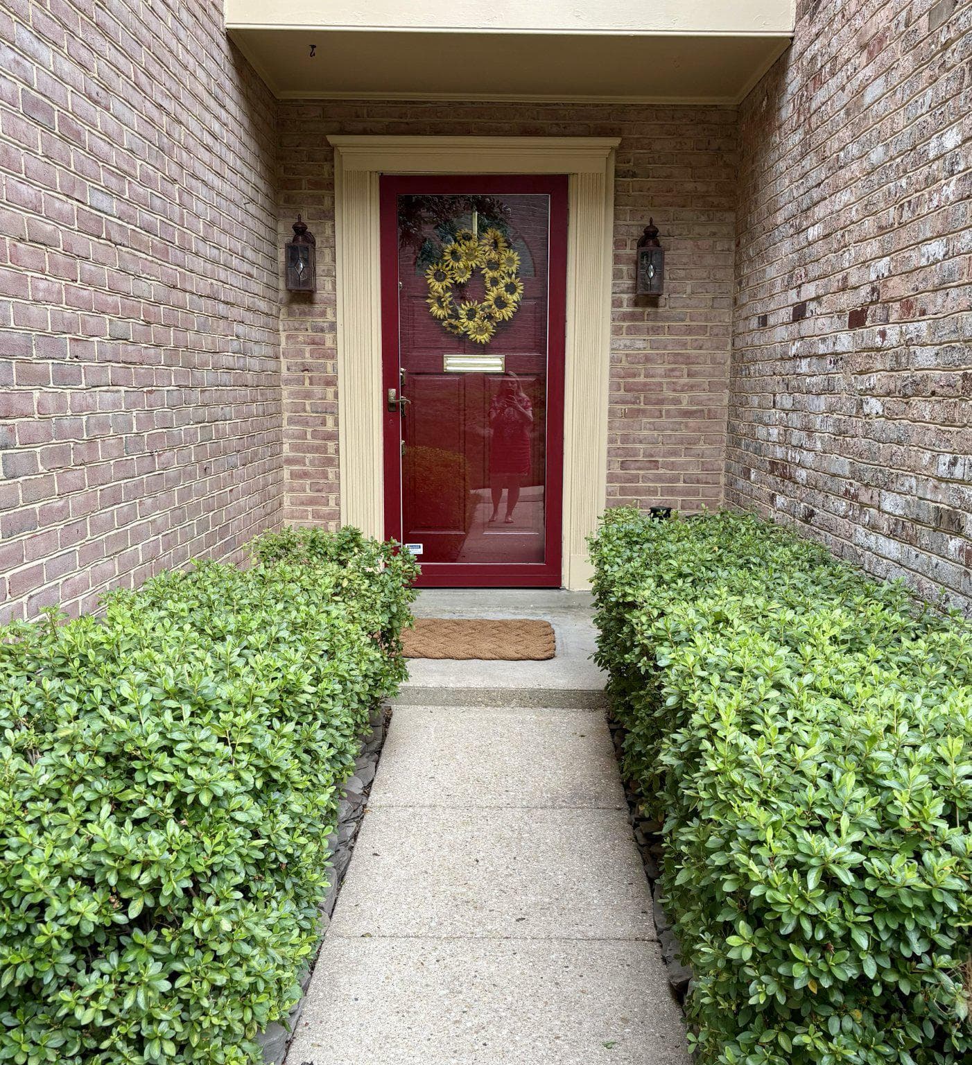 1956 Hopewood Drive photo 3