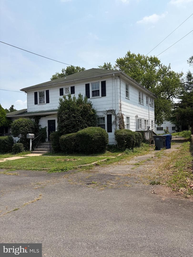 2767 Annandale Road photo 3