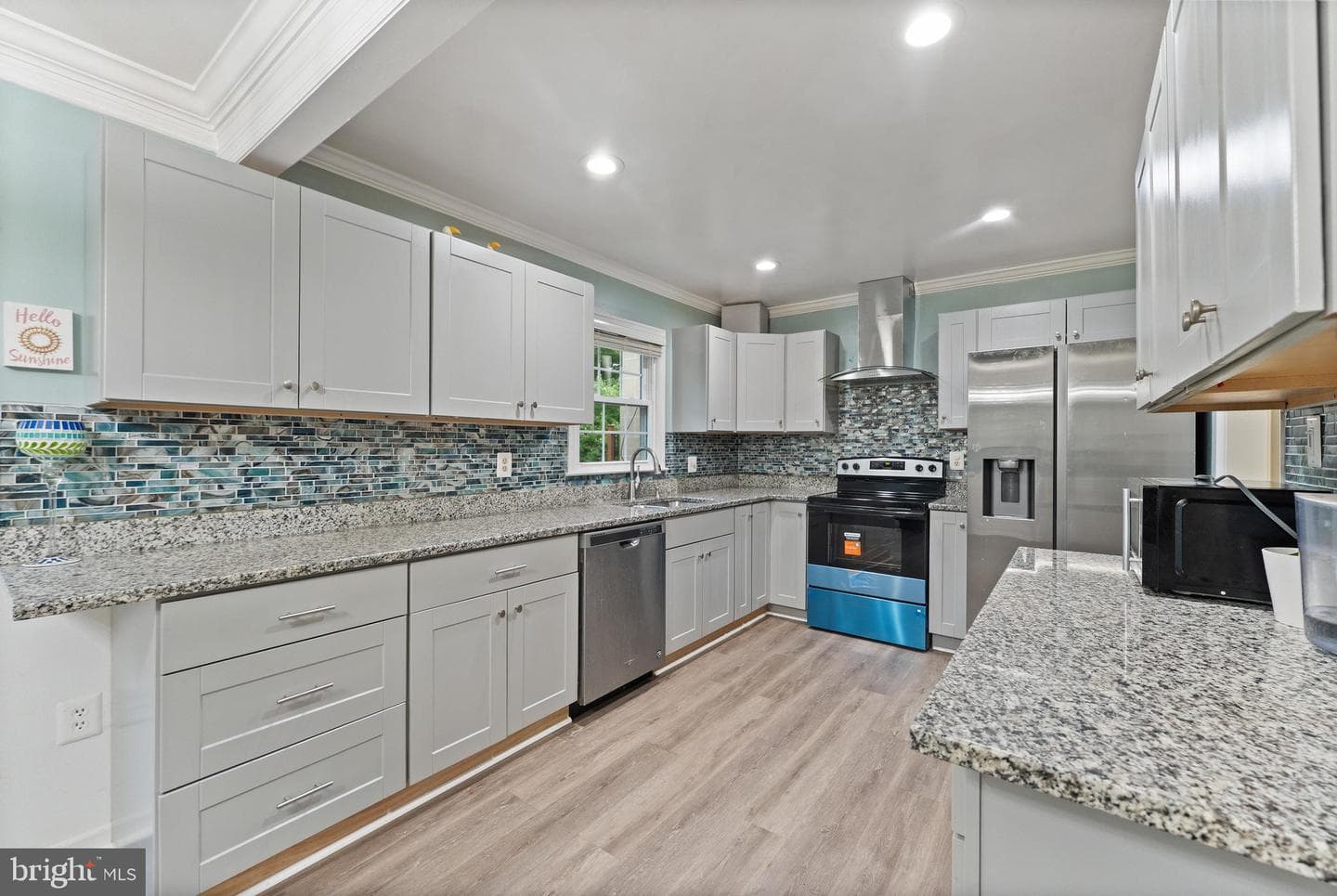7925 Pebble Brook Court photo 11