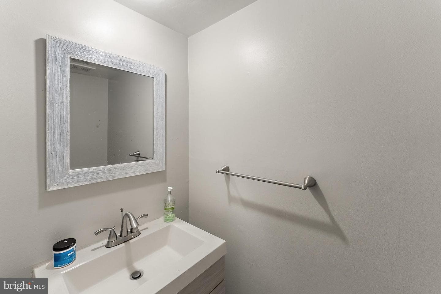 7925 Pebble Brook Court photo 15