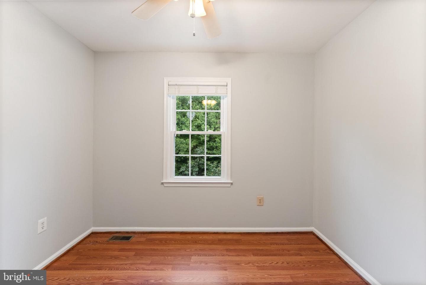 7925 Pebble Brook Court photo 23