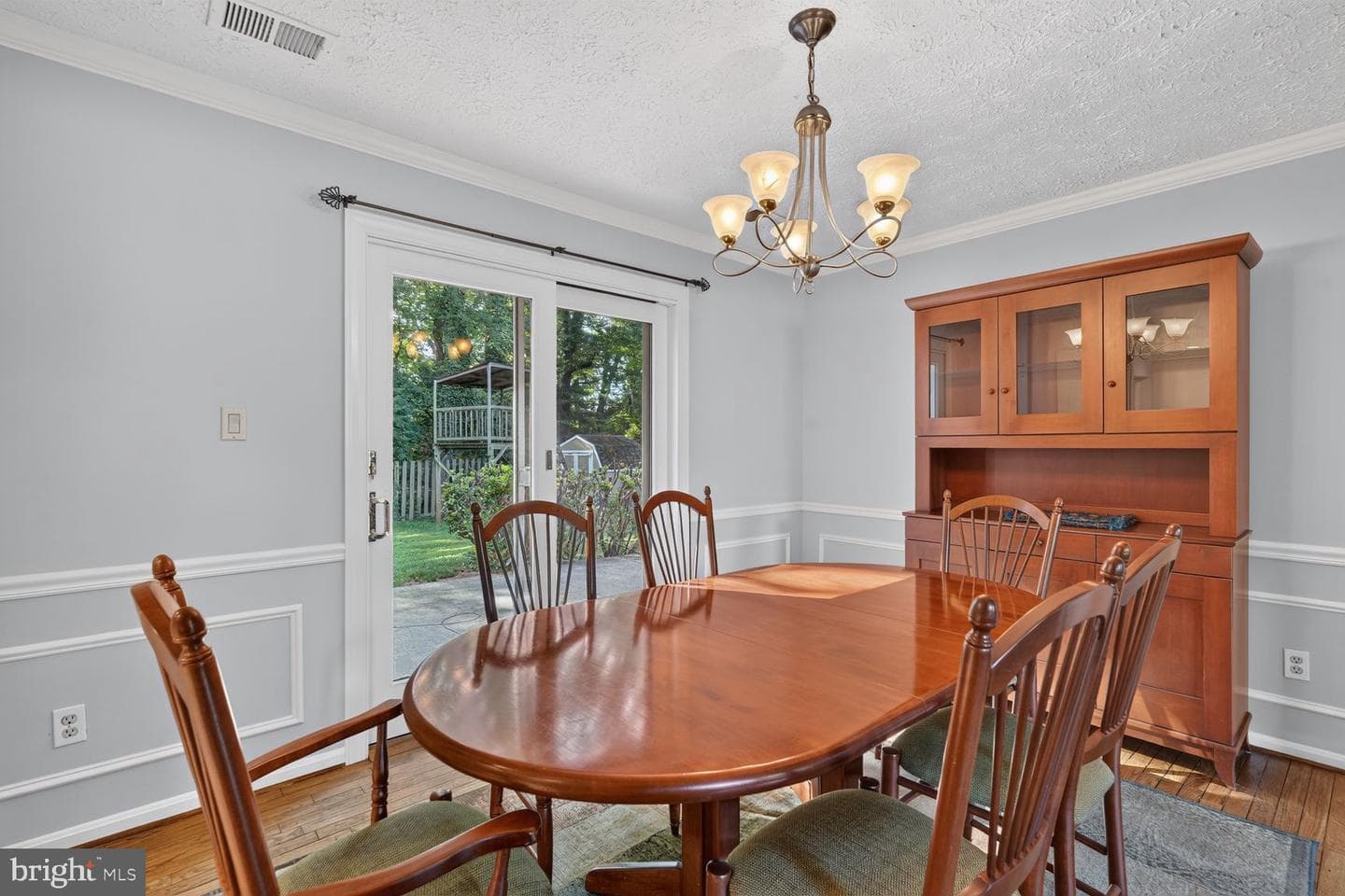 8000 Woodcroft Court photo 6
