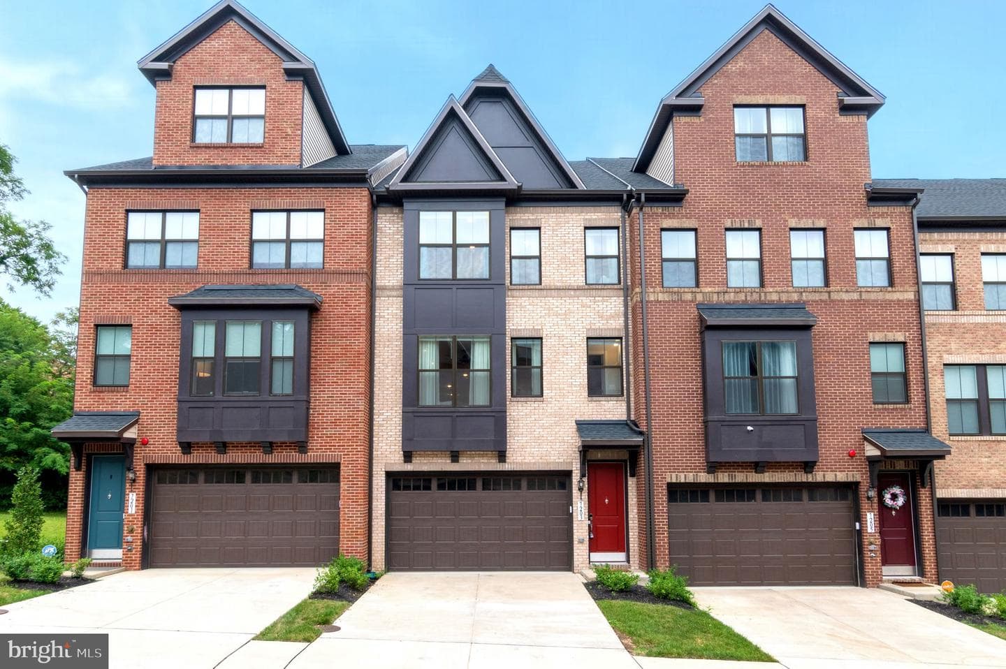 7203 Mountaineer Drive, Alexandria