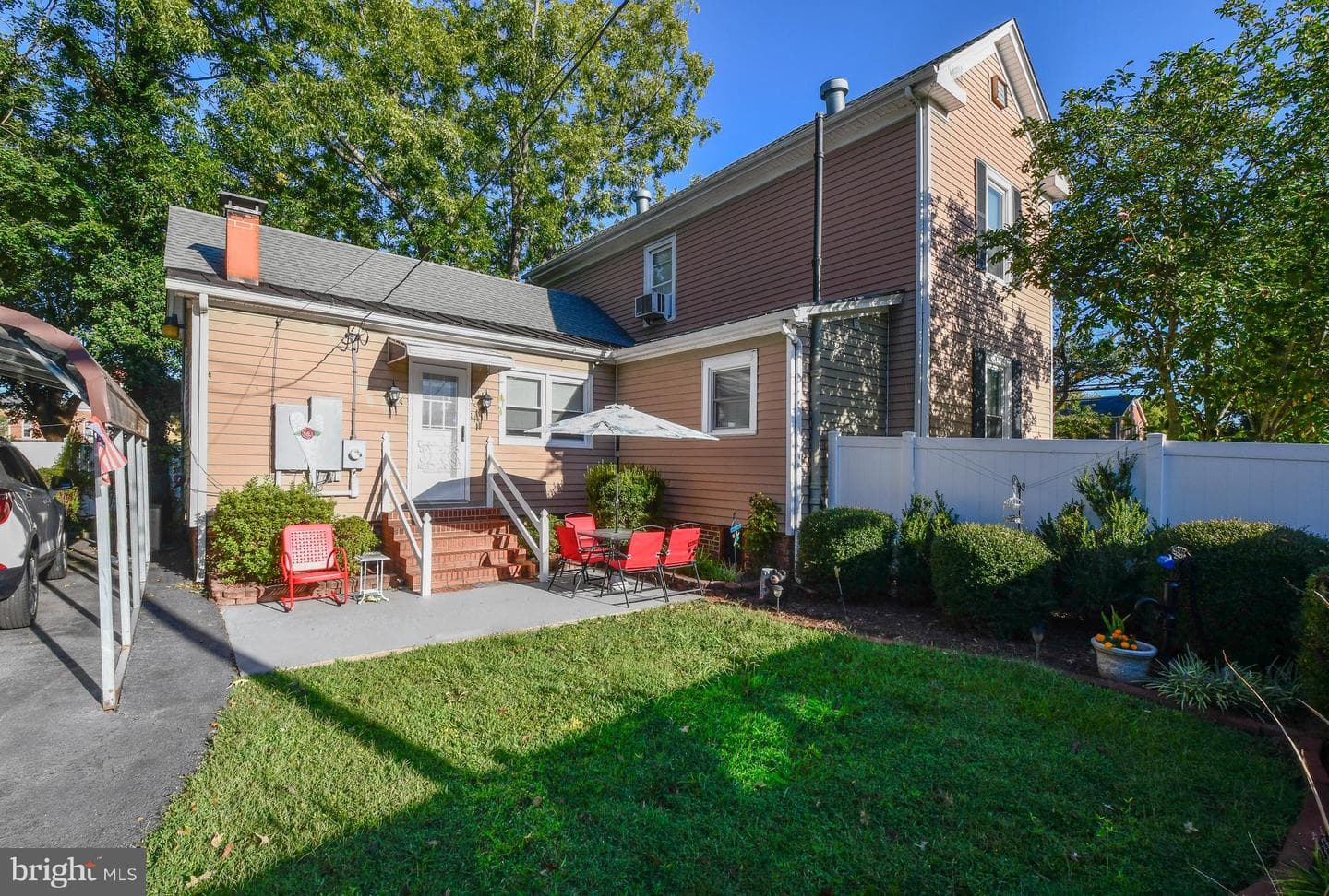 310 Southampton Street photo 3
