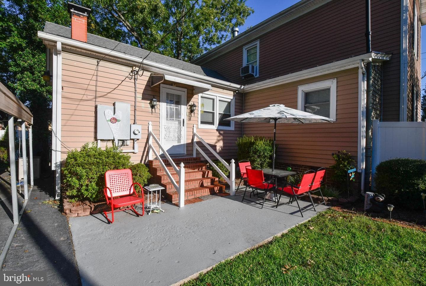 310 Southampton Street photo 31