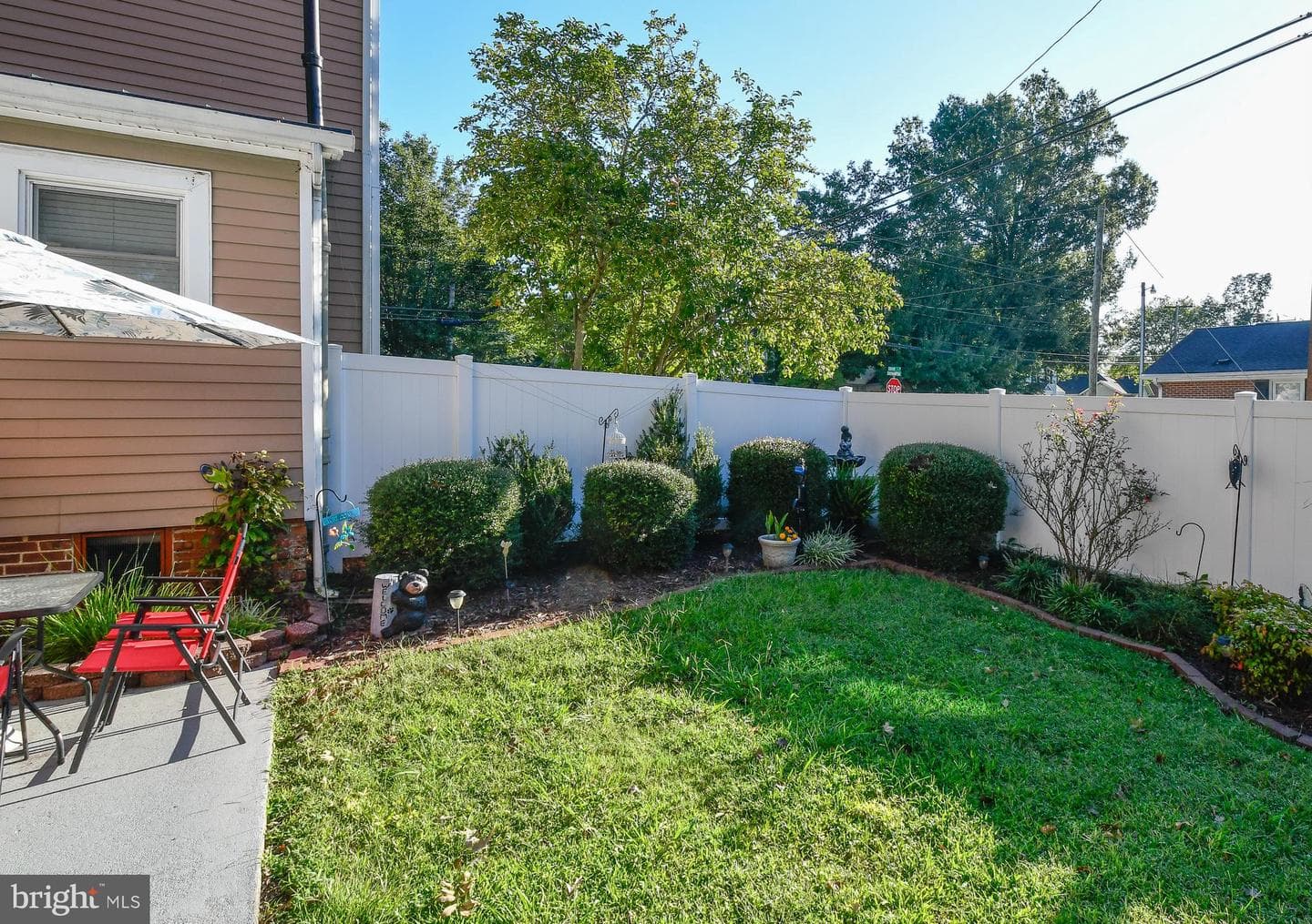310 Southampton Street photo 32