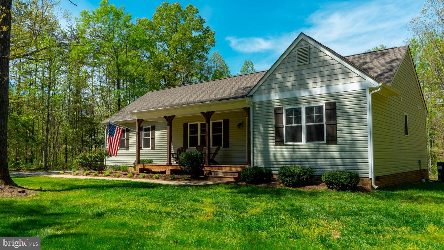 3417 Cedar Plains Road photo 3