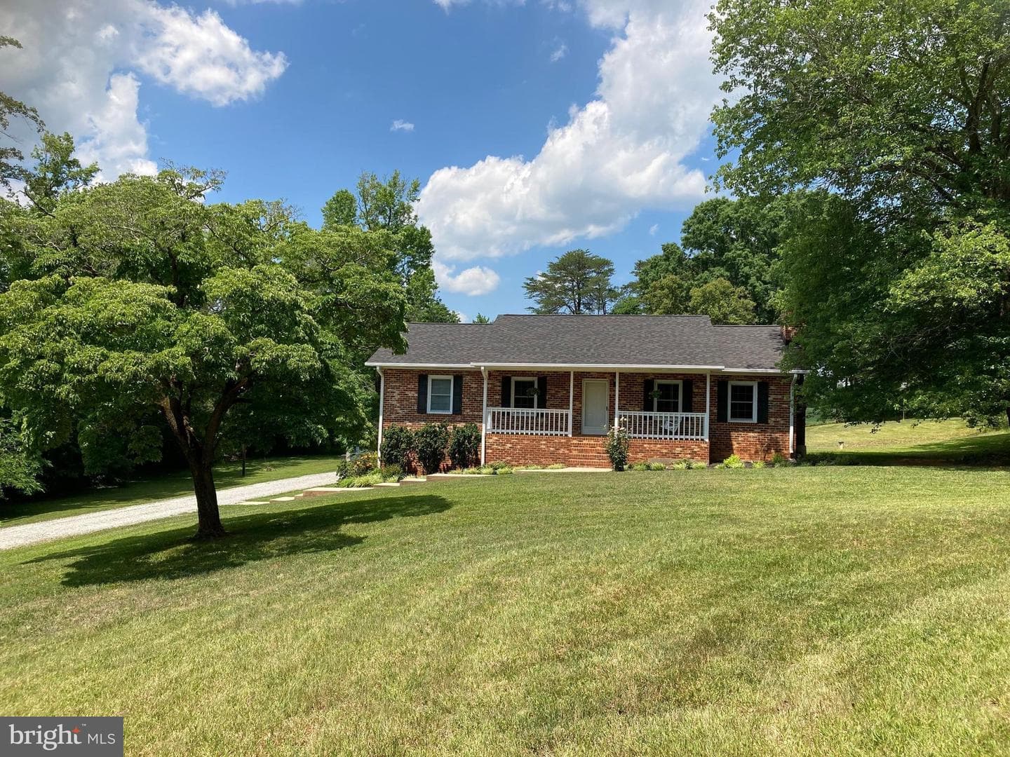 2412 Fairground Road photo 3