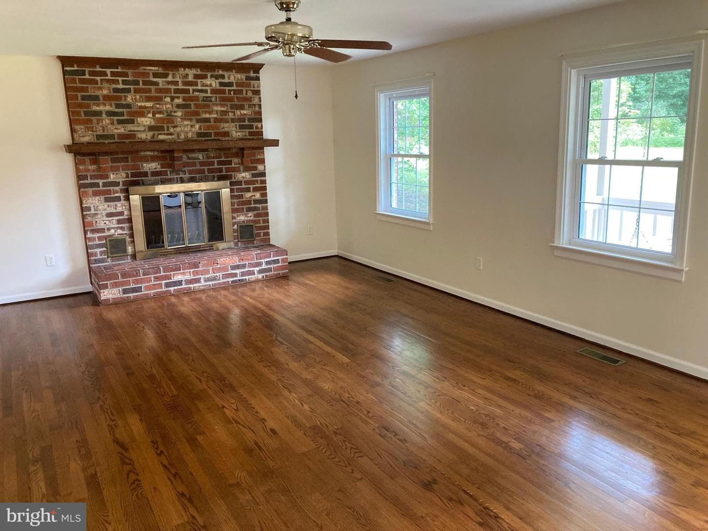 2412 Fairground Road photo 9