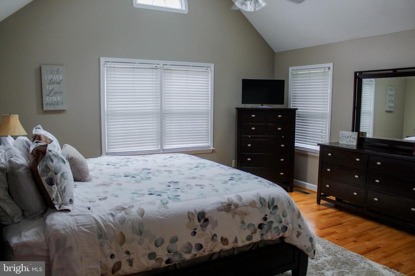 6919 Fredericksburg Road photo 25