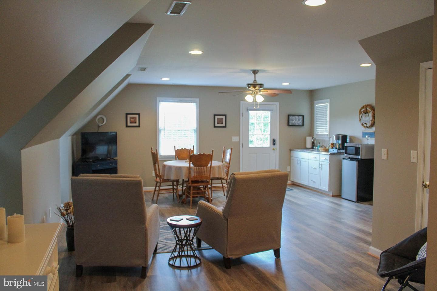 6919 Fredericksburg Road photo 39