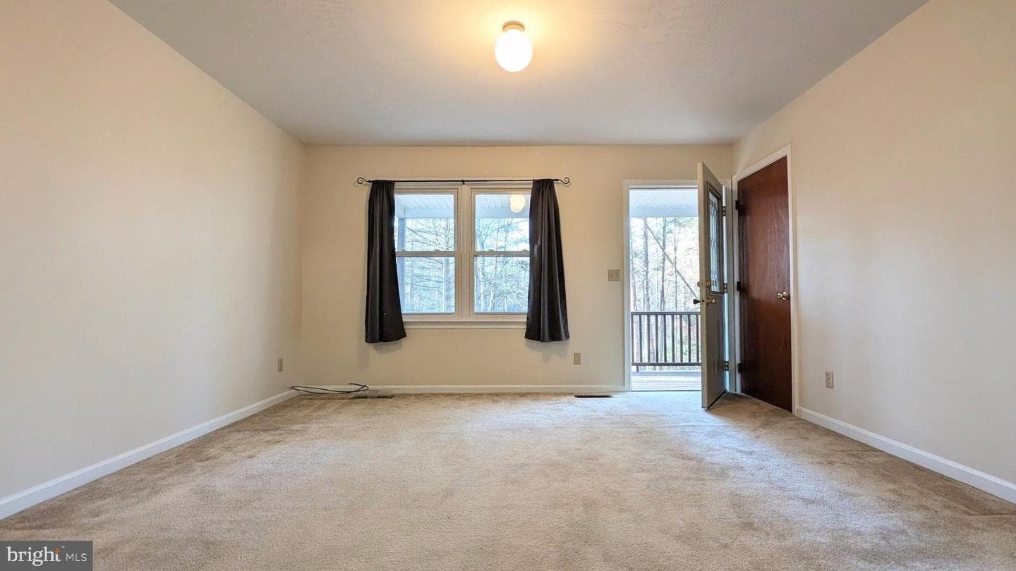 271 Rambling Road photo 6