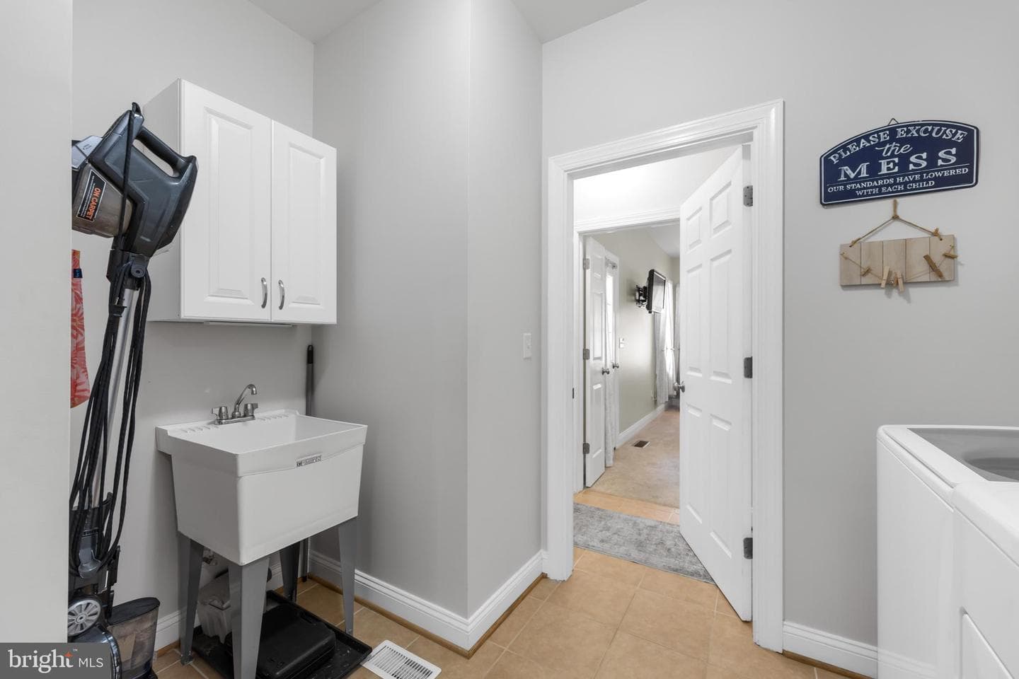 286 Lewis Drive photo 33