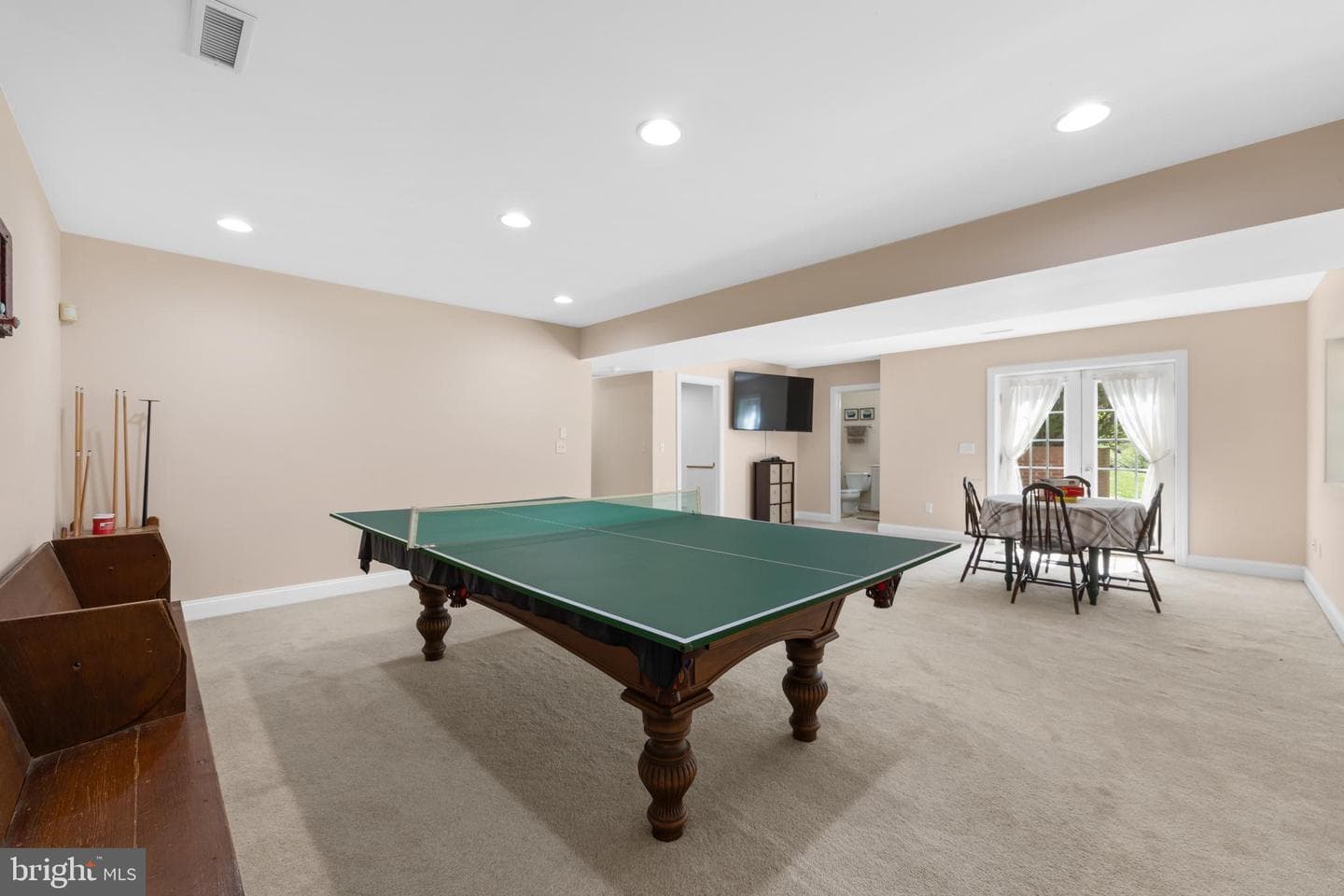 286 Lewis Drive photo 38