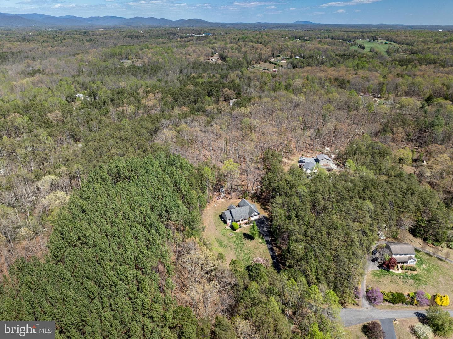 286 Lewis Drive photo 70