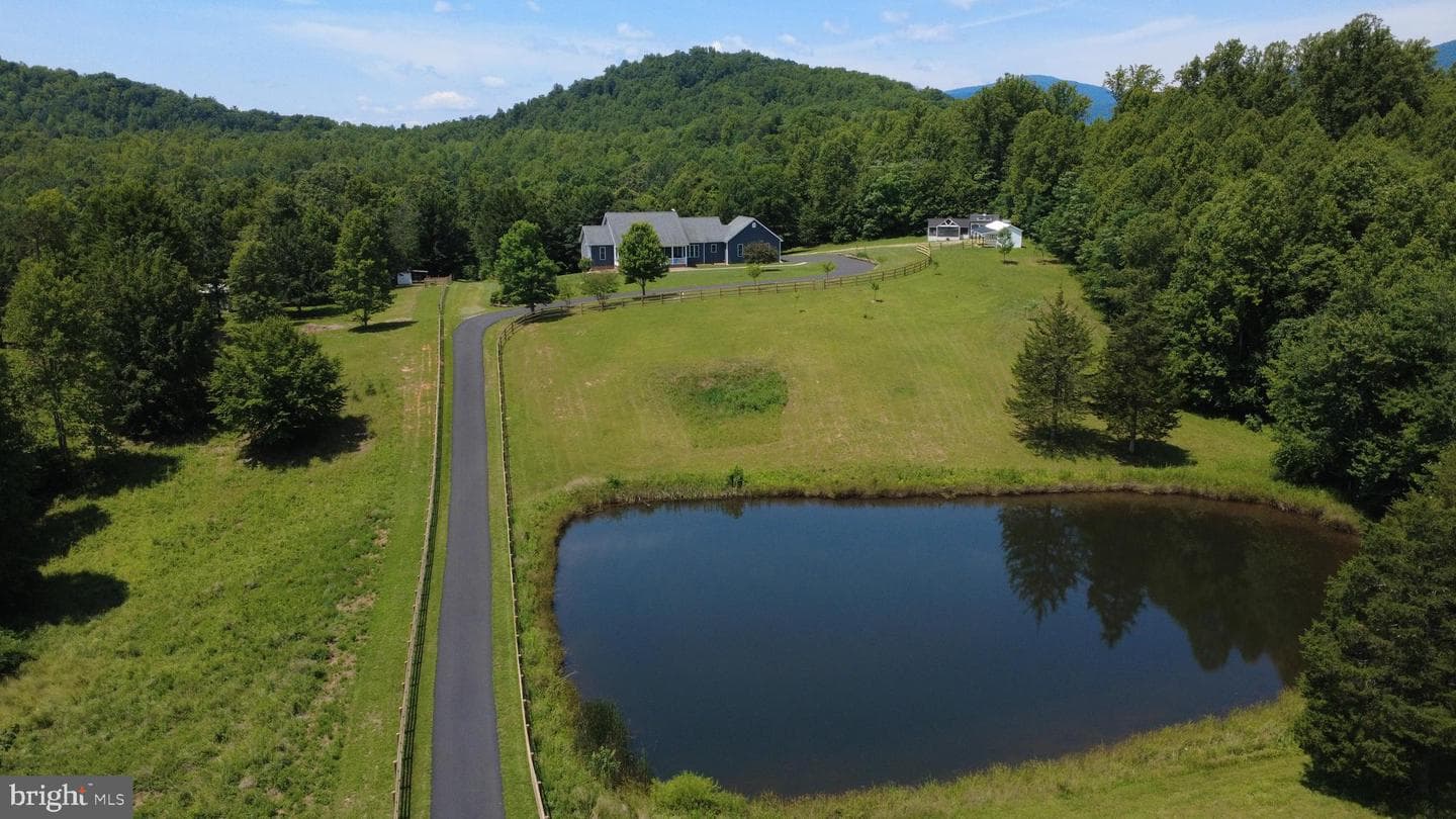 1225 Middle River Road, Stanardsville
