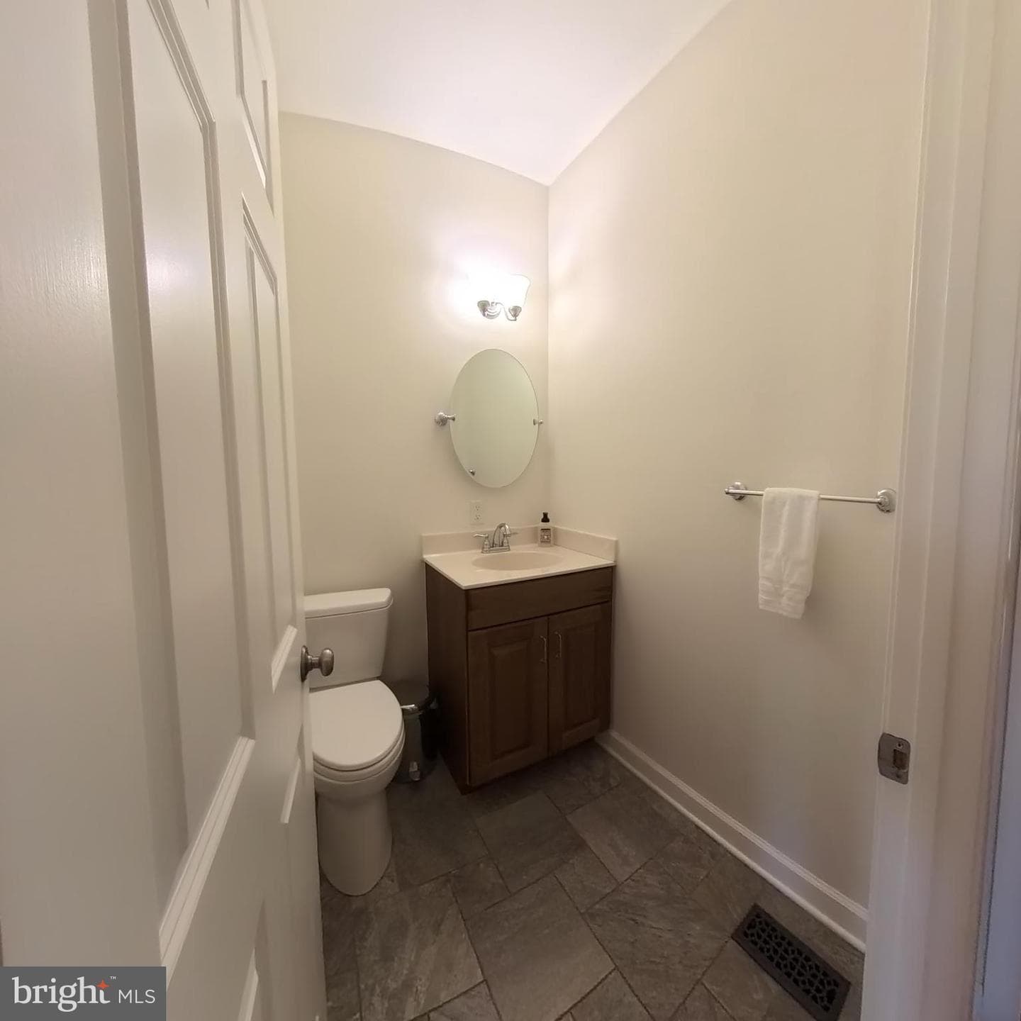 1225 Middle River Road photo 23