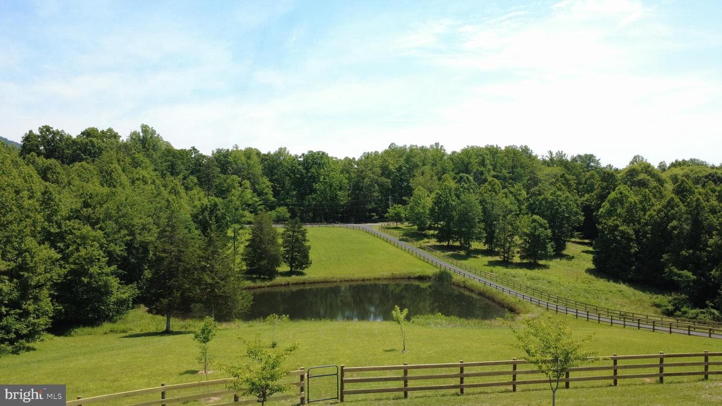 1225 Middle River Road photo 5