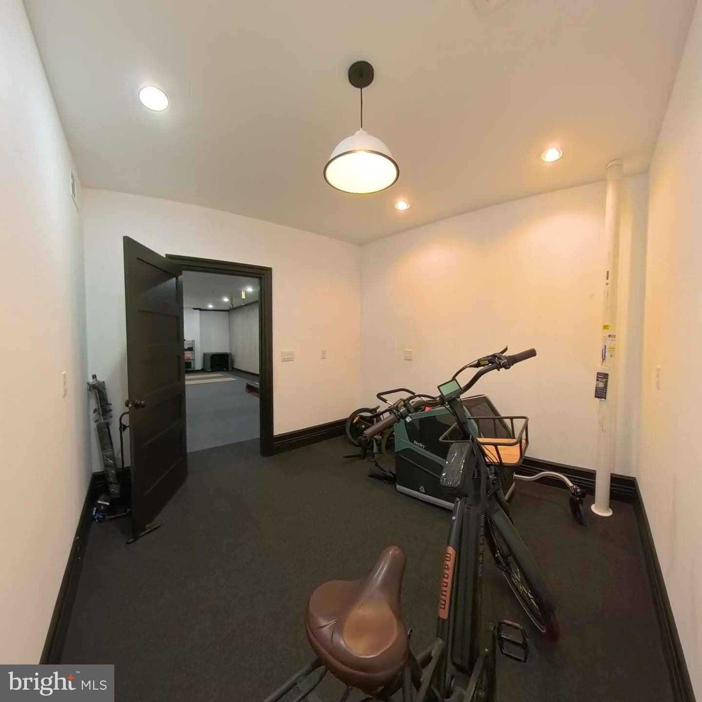 1225 Middle River Road photo 72